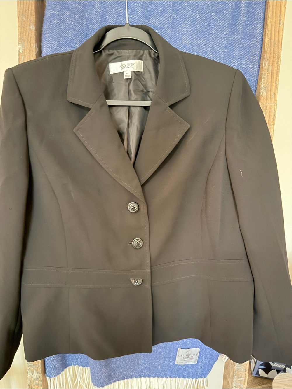 Jones Studio Black Tailored Women's Blazer
